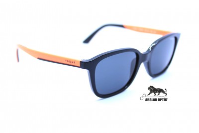 VOGUE JUNIOR VJ 2014 W44/87 45 VOGUE JUNIOR VJ 2014 W44/87 45